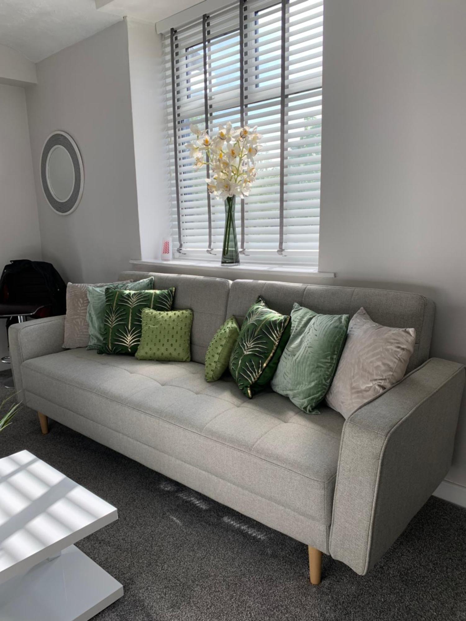 The Greens Apartment Farnworth Exterior photo